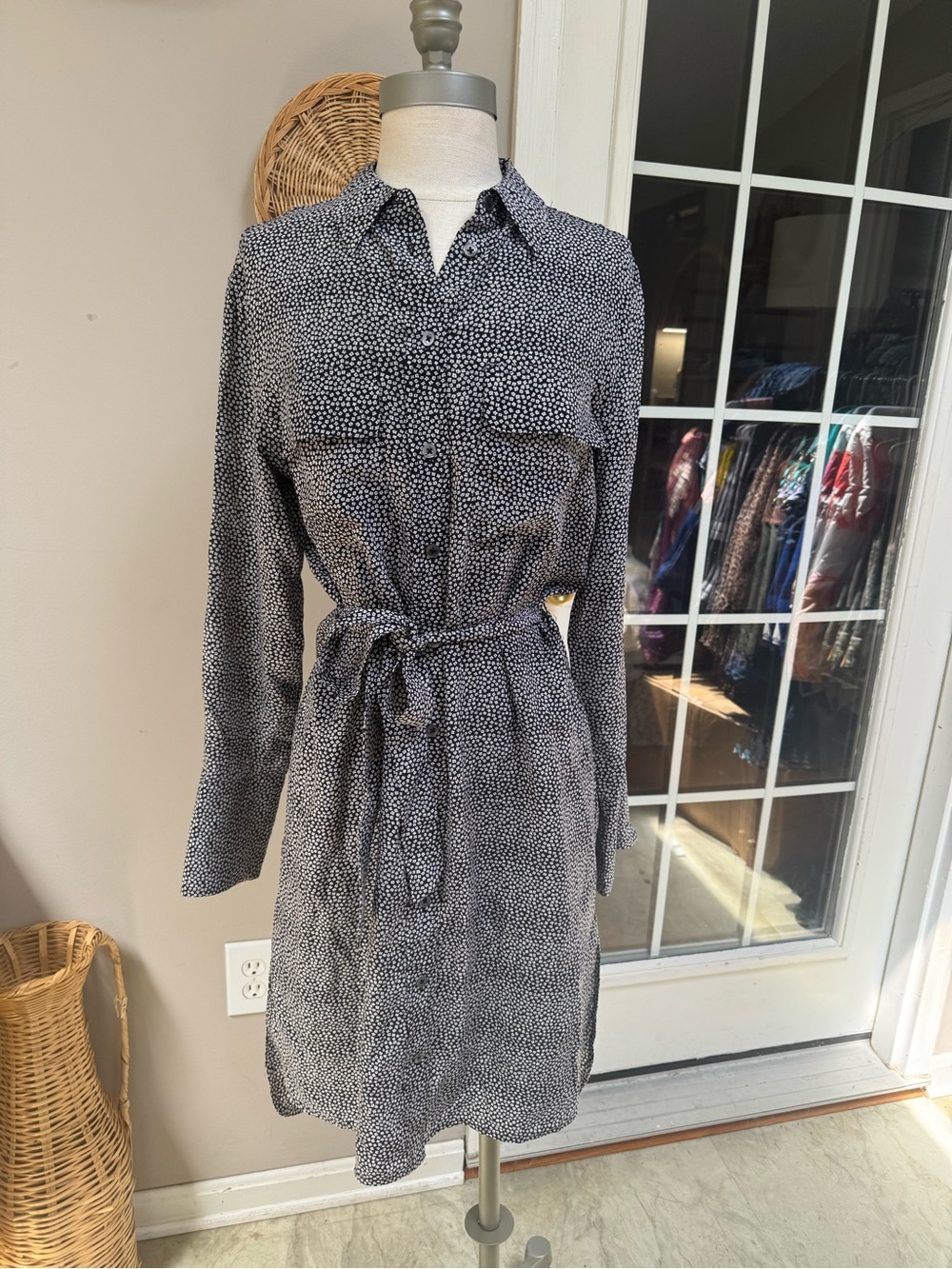 Equipment Femme 100% Silk Long Sleeve Button Down Shirt Dress Dot Print XS